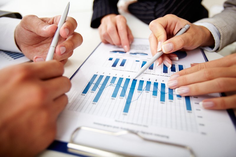 Co to są kanały transmisji monetarnej?