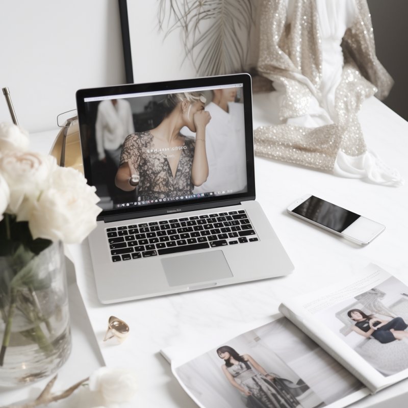 Moda na teleporadę: konsultacje online z profesjonalnym stylistą